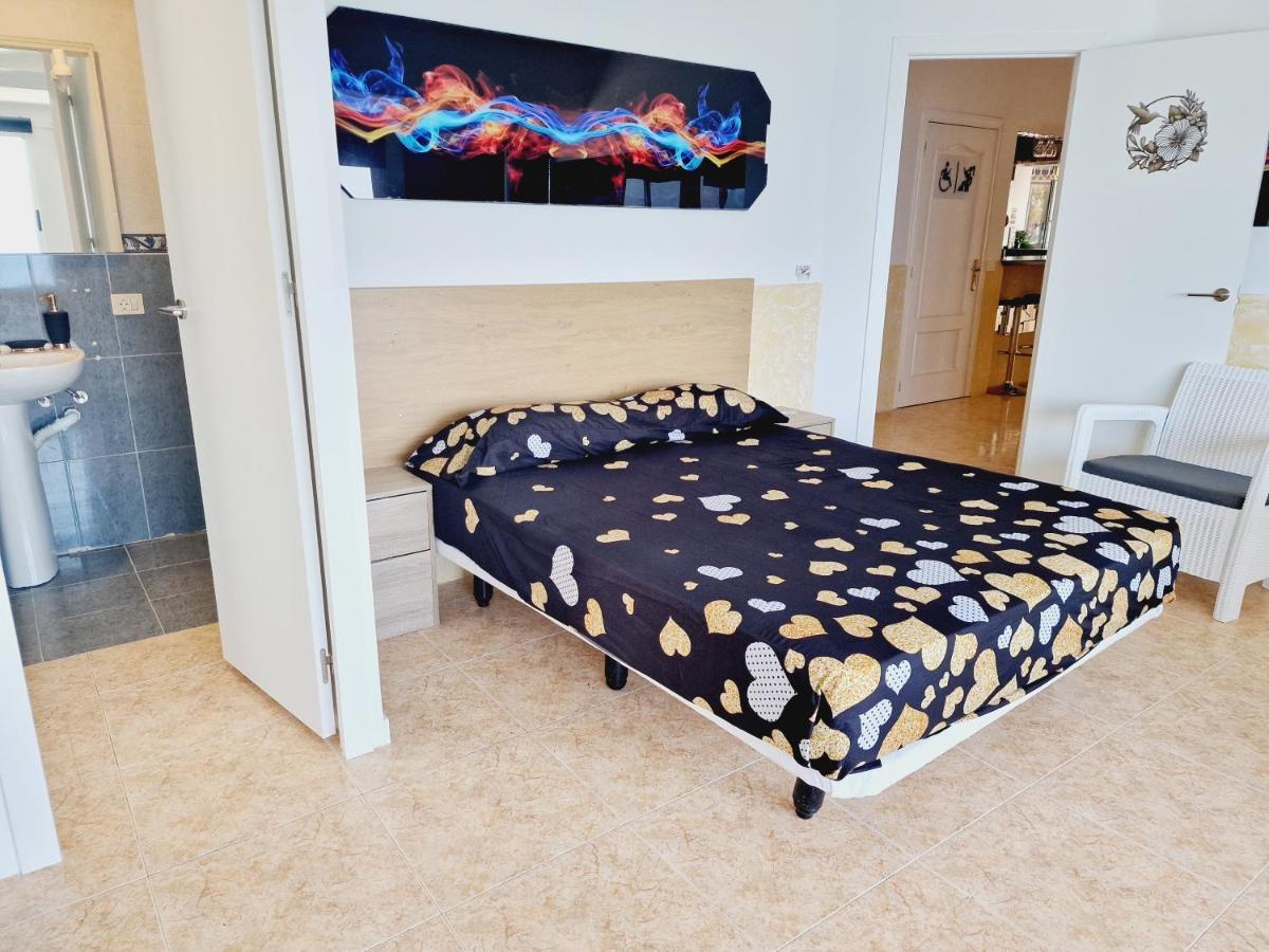 First Line Of The Ocean, 3 Bedrooms & Free Wifi Playa de las Américas Exterior foto